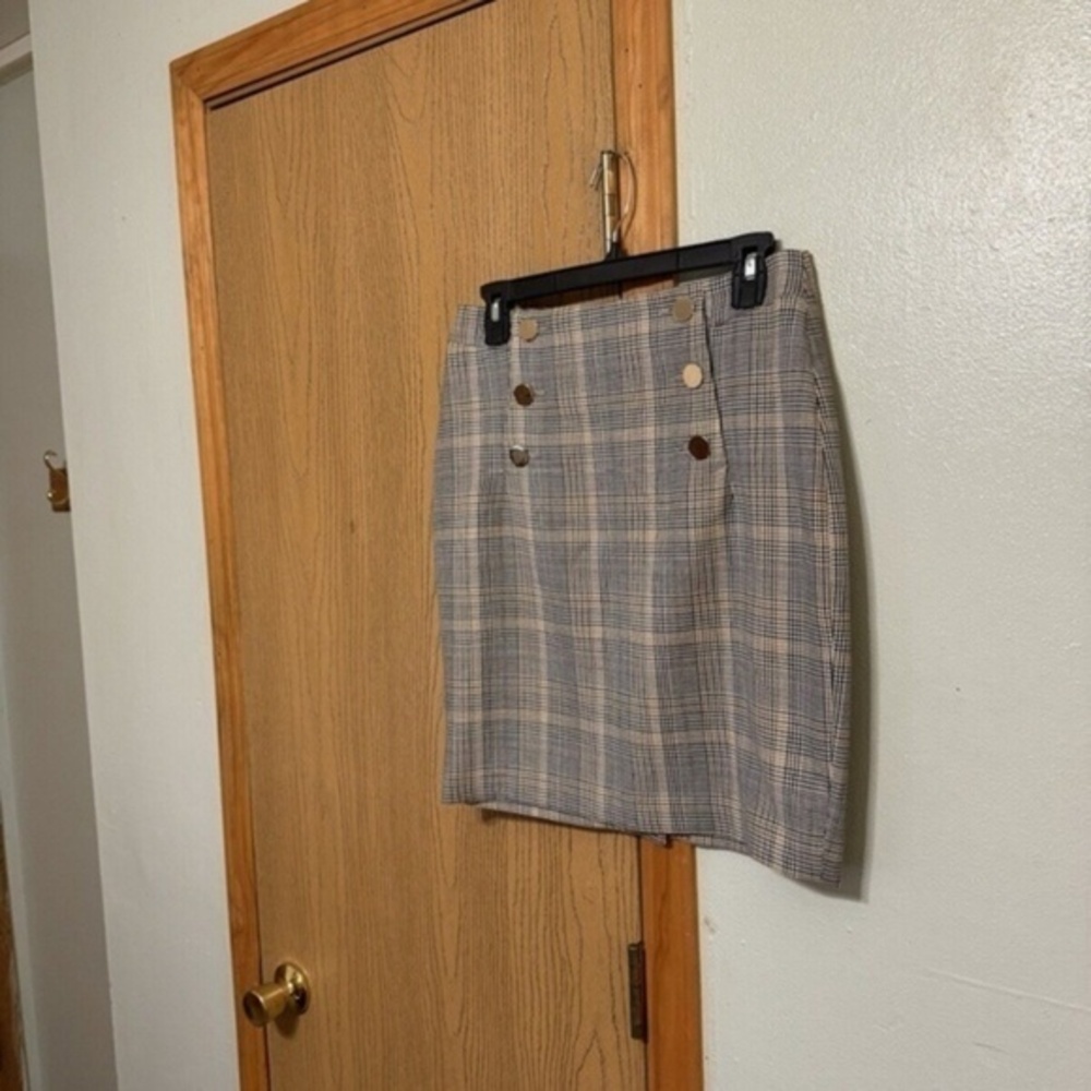 H&M NWT Size 4 Multi-Color w/Plaid Print Knee-Length Pencil Skirt